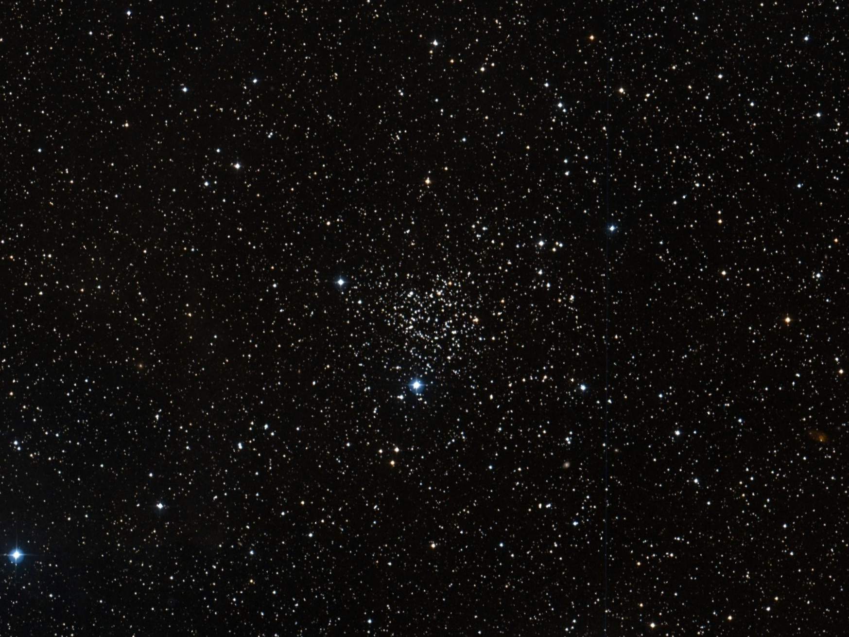 Skyguide 2022-4 - NGC1245